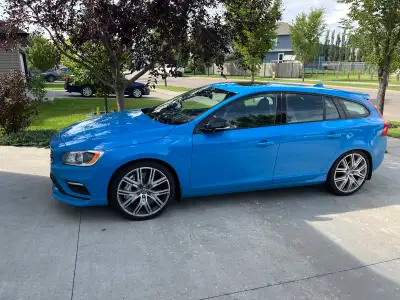 Low Kms Has winter and summer wheels and rims Tires have tons of tread Full front end PPF multiple s...
