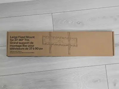 Elevate your viewing experience with this robust TV mount, designed to securely hold 32-90 inch TVs,...
