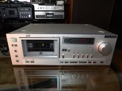 JVC D-E5 mid size cassette deck, CONSIDERING TRADES, View more