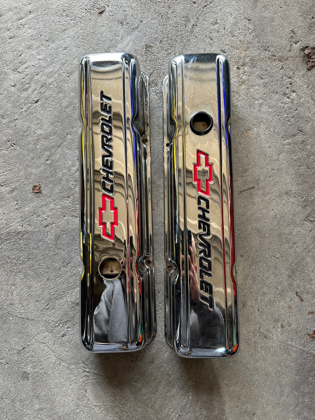SBC Chrome Valve Covers in Engine & Engine Parts in Cambridge