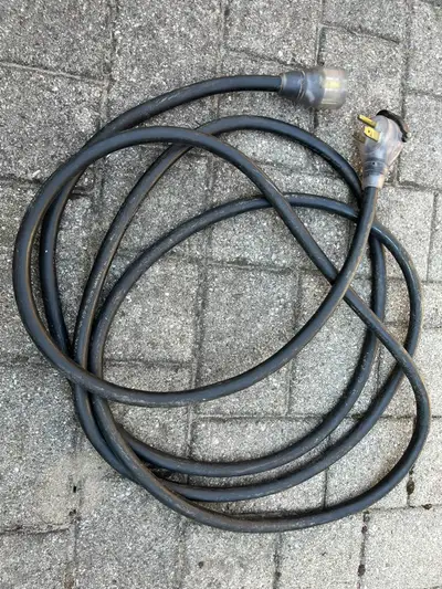 Heavy duty cable, 20 feet long, Can be used for welding, dryer etc, Pick up only, Cash only.