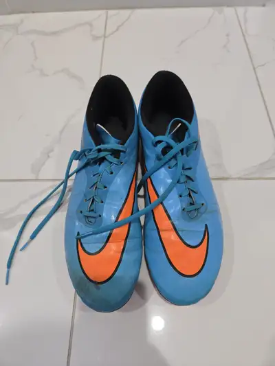 Mens Indoor/Outdoor Soccer Shoes for Sale, View more