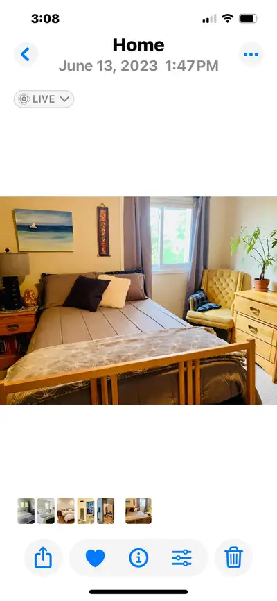 Quiet, clean, furnished bedroom (12x10)in Laurelwood. You also have the use of your own bathroom. I...