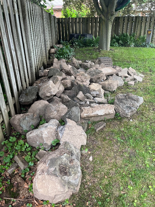 FREE Landscaping Rocks (Lots of them!) Free Stuff Hamilton Kijiji