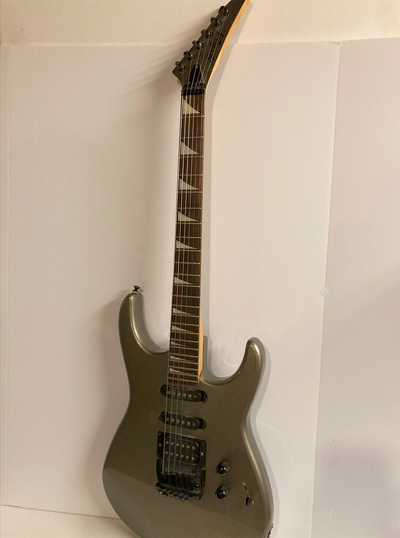 Serie A Jackson style electric guitar, View more