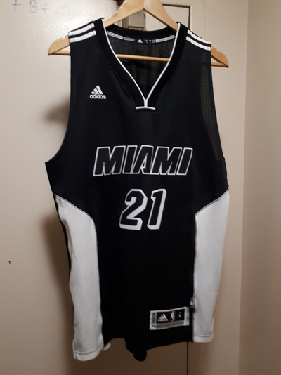 Hassan Whiteside Miami Heat Adidas jersey size: L (men's) In great condition
