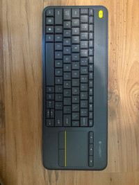 Logitech K400 plus portable keyboard