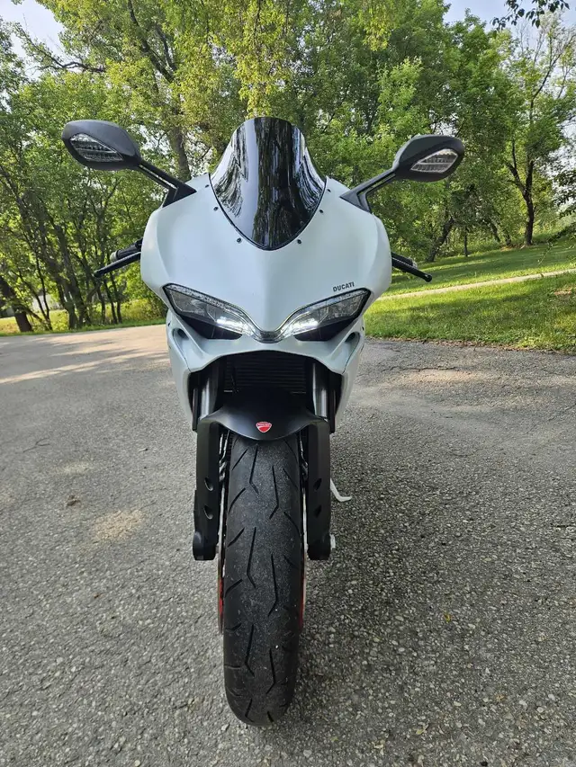 2019 Ducati Panigale 959 in Sport Bikes in Winnipeg - Image 6