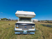 1989 Ford Motor Home Type "C" 35 feet 