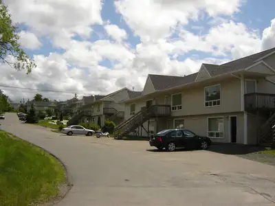 May 10th or June 23rd: 2-Bedroom Apartment — Starting at $1,400 Well-maintained 2-bedroom apartment...