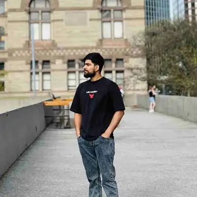 I am a student and looking for job for weekends. I can do varies kind of jobs such as warehouse, fac...
