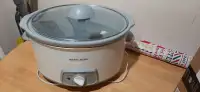 Large slow cooker
