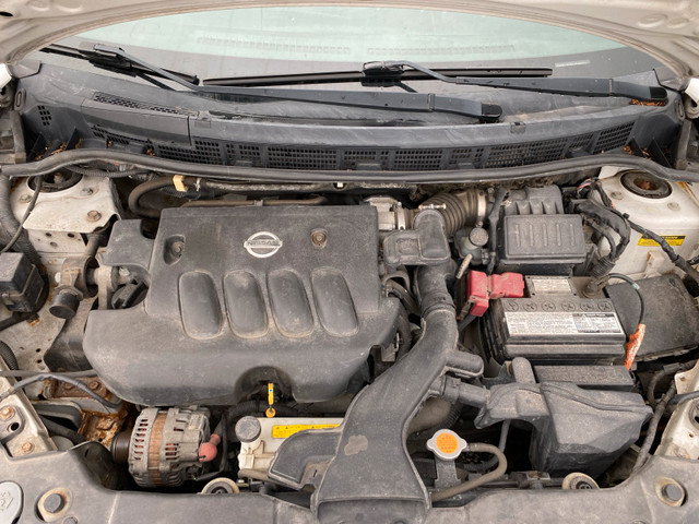 Versa Nissan 2009 in Cars & Trucks in Peterborough - Image 3