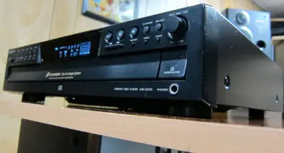 SONY CDP-CE375 CD PLAYER 5-DISC CHANGER RCA AND OPTICAL SERVICED, View more