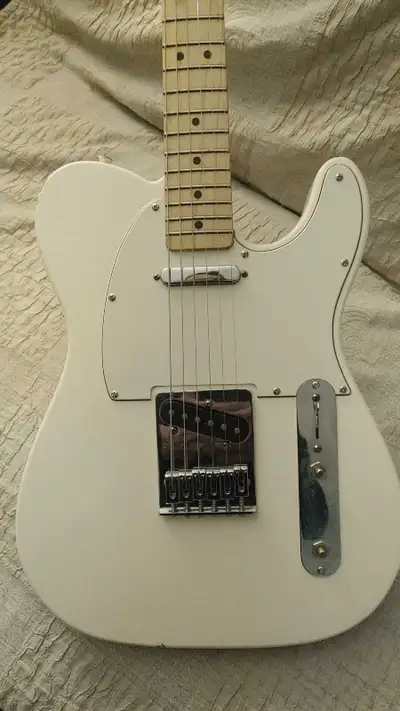 Telecaster MiM, View more