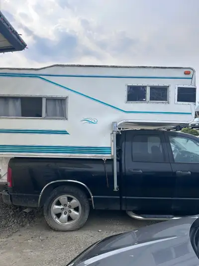 1980’s camper, not exactly sure the year. Last owner was unsure as he bought it used too. Has lift f...