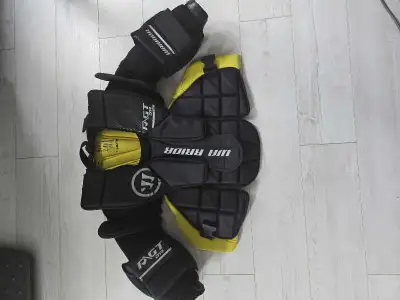 Warrior Goalie R\GT Jr L\ XL chest protector , View more