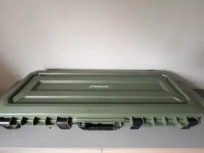 Je vends une caisse de transport Huntshield, idéale pour protéger votre carabine lors de vos déplace...
