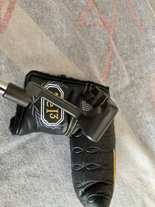 Scotty Cameron T22 Newport II in Golf in Edmonton - Image 7