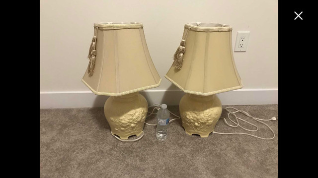 Pair of ceramic lamps in Indoor Lighting & Fans in Markham / York Region