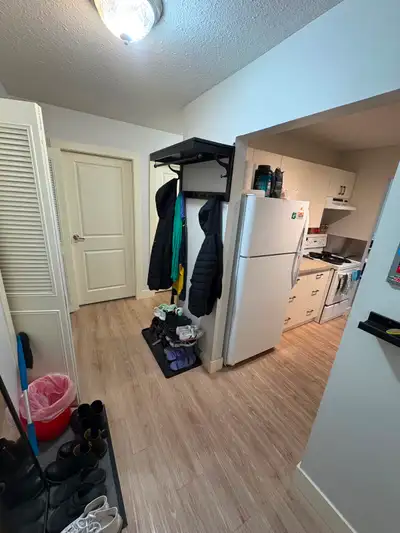 1 Bedroom and private full bathroom available for move in June 1 $1,100 everything included (rent, h...