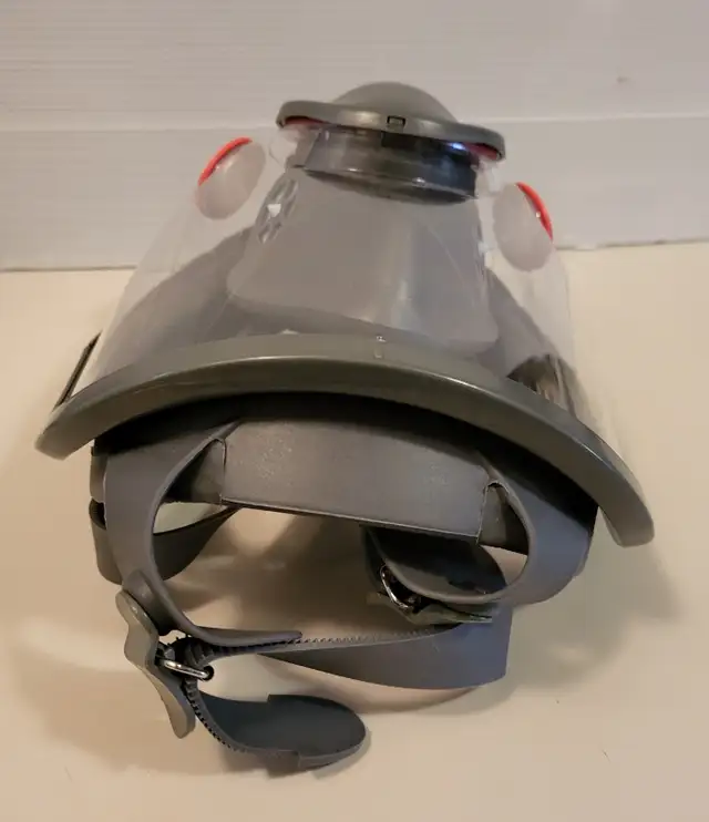 Brand New Full Face Facepiece Respirator Mask with Carry Bag in Other in Oshawa / Durham Region - Image 6