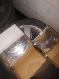 2006 civic Rear brakes (Brand new)