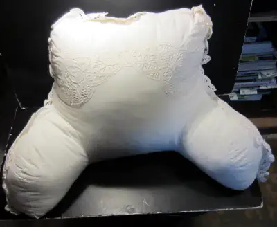 Battenberg Trim Bedrest White JJD-317, View more