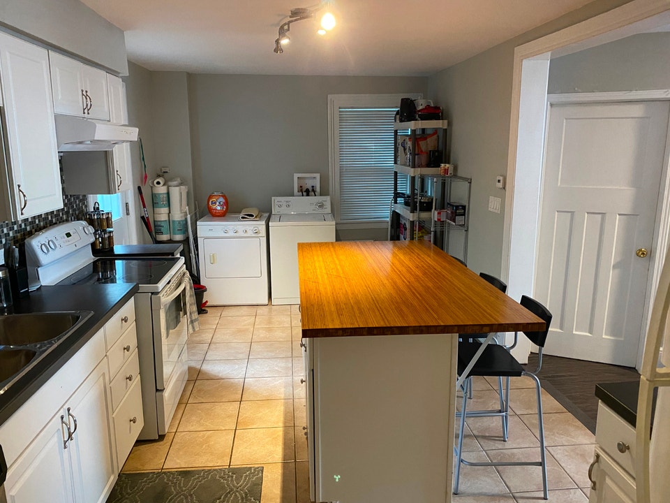 FOUR BEDROOM HOME FOR RENT 4
