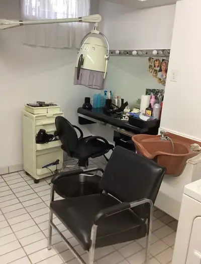 Ensemble équipement salon coiffure chaise lavabo séchoir, View more