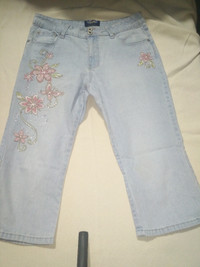 pants: angels capri with pink flower design size 10