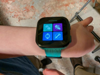 Garmin Bounce (Green Burst) - Almost new kids smartwatch