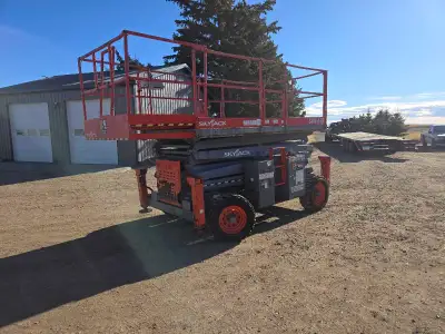 2007 skyjack scissor lift 4×4 has foam filled tires ready too work