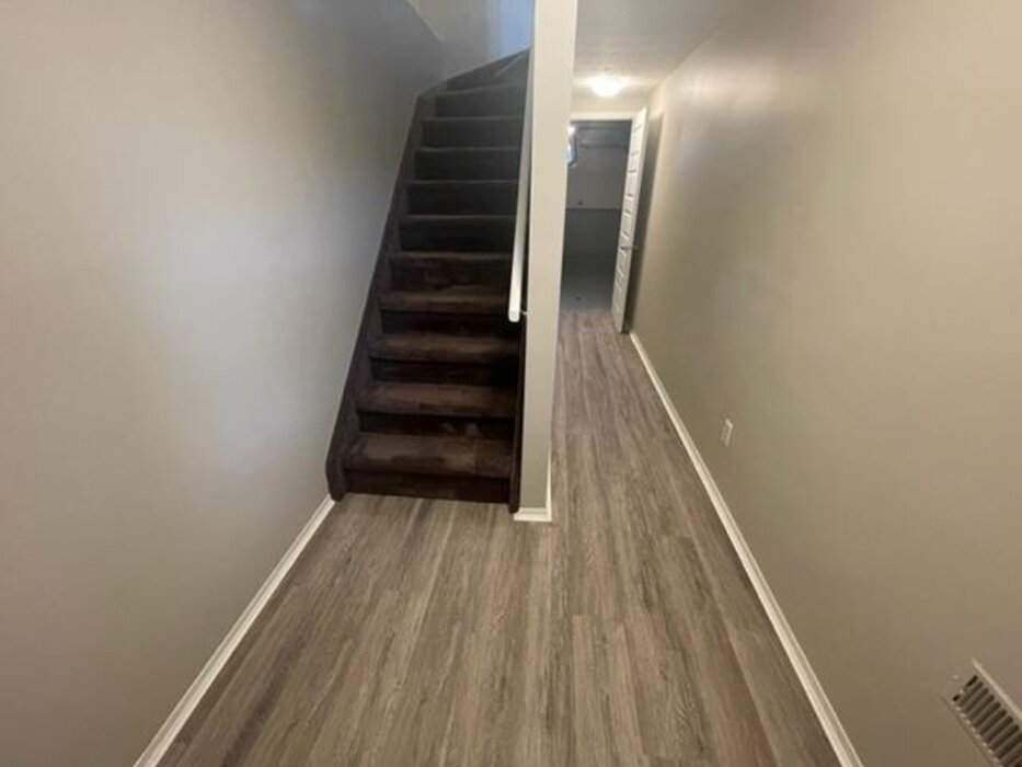 Elliot Lake: 3 beds 2 baths end unit gorgeous townhouse for rent 3