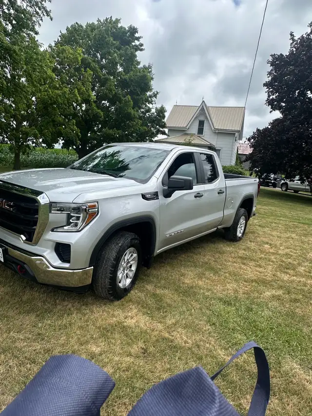 Two GMC Sierra Trucks for Sale – Reliable, Clean & Ready to Work in Cars & Trucks in Grand Bend - Image 11