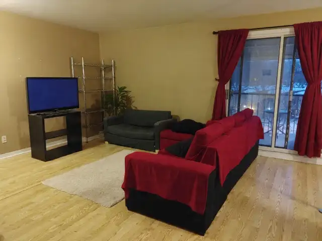 Appartment 4 1/2 a partage avec chambre prive in Room Rentals & Roommates in City of Montréal - Image 5