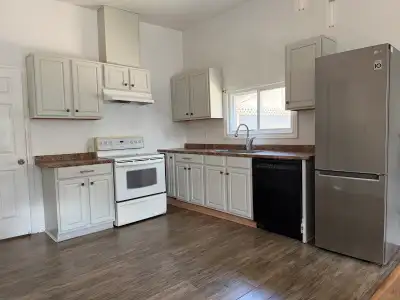 This charming, updated two-bedroom, one-bathroom depulx apartment offers a bright and clean living s...