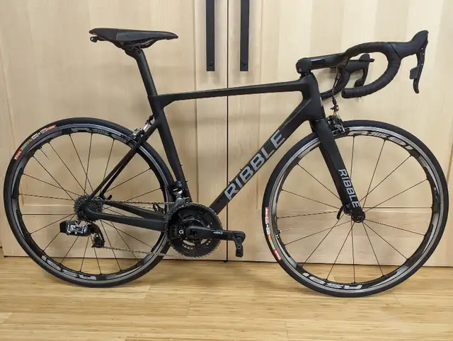 2019 Ribble Endurance SL Pro eTap Red (M, 54) in Road in Ottawa - Image 2
