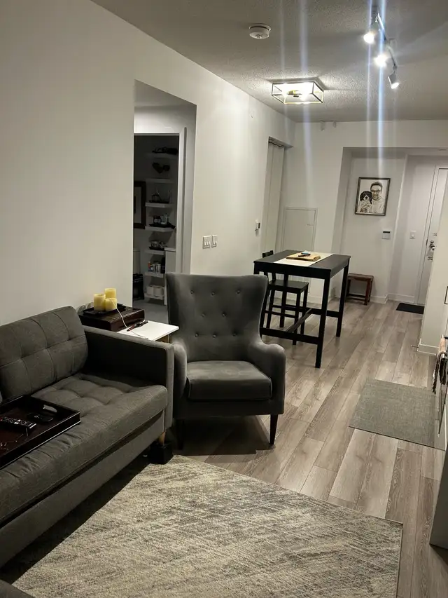 Private room for rent in Room Rentals & Roommates in City of Toronto - Image 9