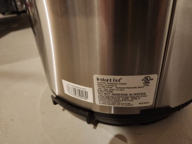 Instant Pot Pressure Cooker, Never Used in Microwaves & Cookers in Cole Harbour - Image 4