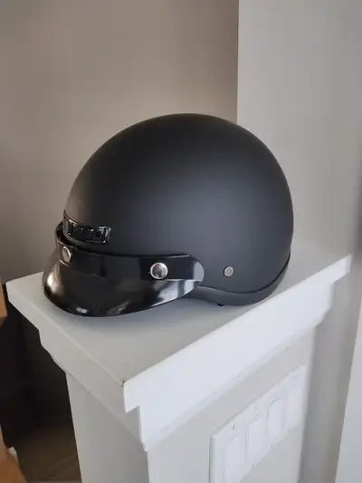 Rarely Used Q12 Motorcycle Helmet – Matte Black (XS), View more