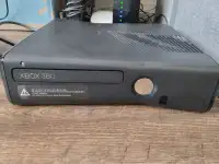 XBOX 360 (defective) and Xbox 360 games