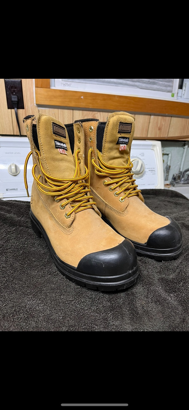 Mens work boots in Men's Shoes in St. Catharines