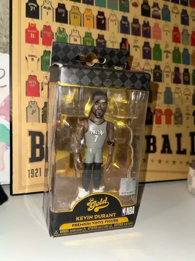 Kevin durant vinyl figure , View more