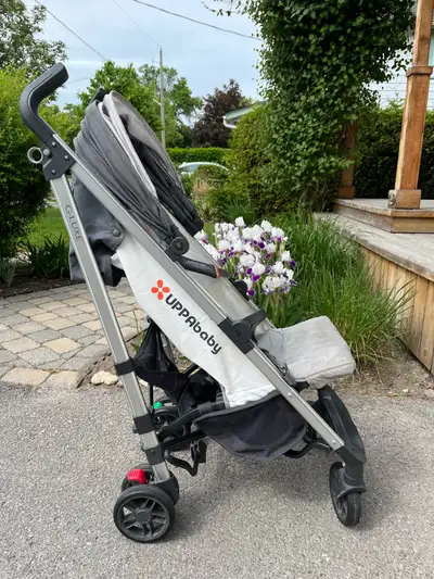 UPPAbaby G-Luxe Umbrella Stroller, View more