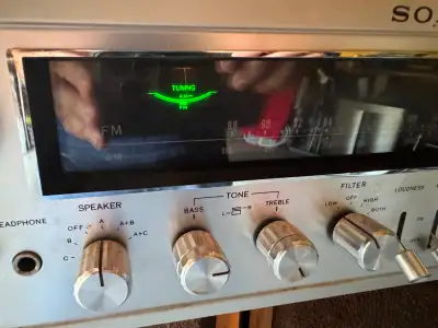 Vintage Sony STR-7055 Receiver Silver Face Wood Case Audiophile, View more
