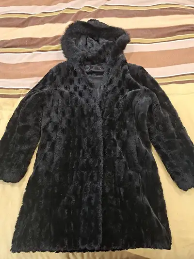 Manteau de fausse fourrure médium, View more