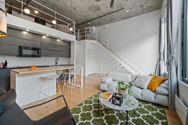 Modern Loft Condo — photo 3