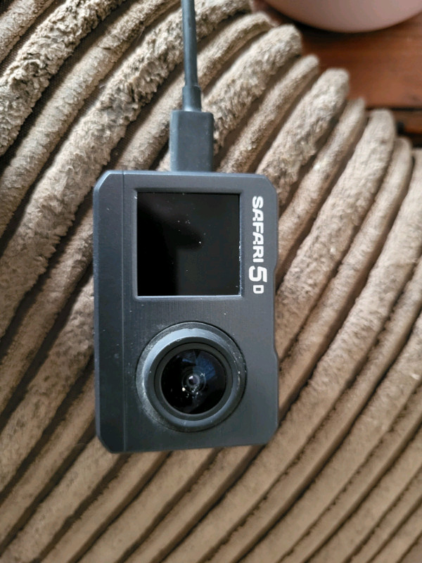 Safari 5D cam! Cameras & Camcorders Regina Kijiji