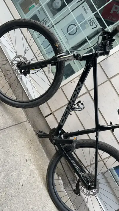 Vélo de montagne Norco Storm 5, View more